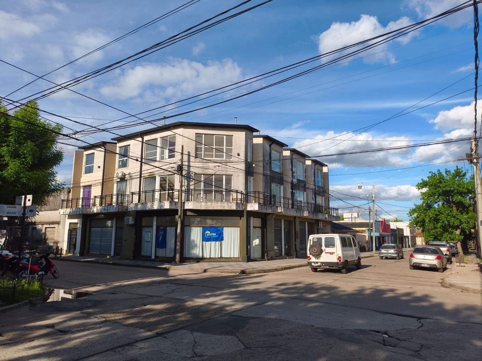 DEPARTAMENTO EN CALLE PASO Y COLON